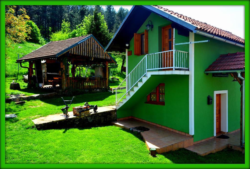 Holiday Home Stara Lika Perusic Dış mekan fotoğraf